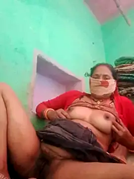 Snapshot of CUTE-004 chatting on 10, 2, 2026 CUTE-004 online show from 10, 2, 2026