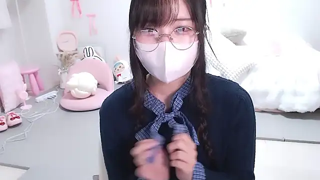 moka-neko online show from 5, 12, 2025