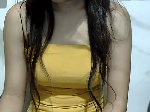 Snapshot of SEXYGUDIYA chatting on 10, 9, 2025 SEXYGUDIYA online show from 10, 9, 2025