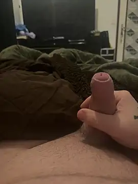 Snapshot of Badking9377 chatting on 17, 12, 2025 Badking9377 online show from 17, 12, 2025