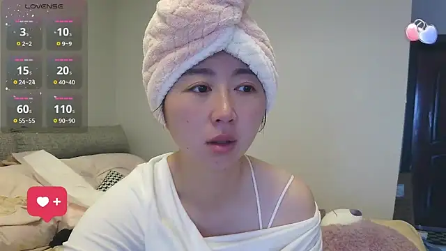 Snapshot of Diva_VVN chatting on 23, 3, 2026 Diva VVN online show from 23, 3, 2026