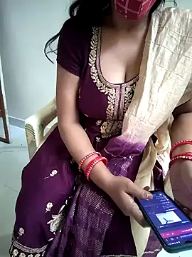 Snapshot of your_favourite_bhabhi chatting on 27, 10, 2025 your favourite bhabhi online show from 27, 10, 2025