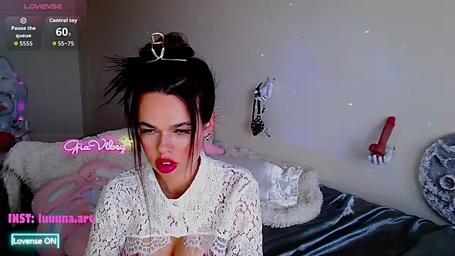 Snapshot of Gia_Vibey chatting on 28, 5, 2026 Gia Vibey online show from 28, 5, 2026