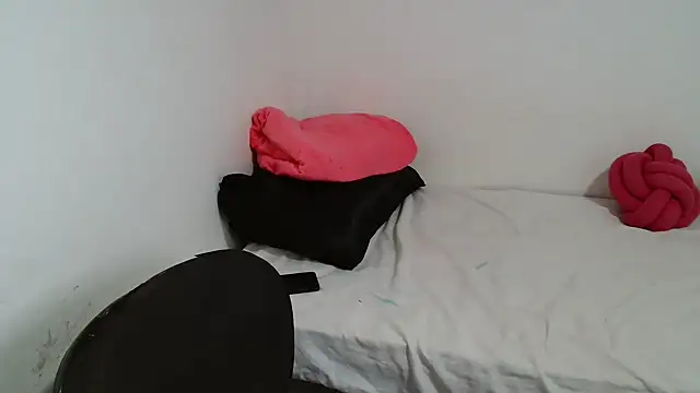 ApenasLys online show from 2, 10, 2025