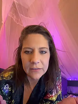 LilaJaneErotica online show from 16, 4, 2026