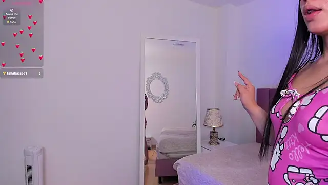 AvaScott  online show from 7, 10, 2025