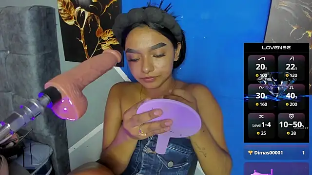 Snapshot of lau-hot chatting on 10, 3, 2026 lau-hot online show from 10, 3, 2026