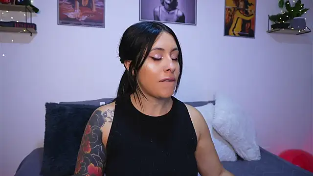 SophiieCumsx online show from 15, 1, 2026