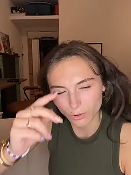 SophiiaStarr online show from 10, 9, 2025