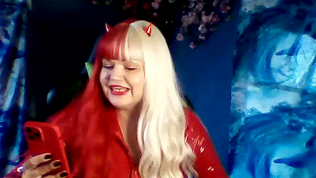 Nayvessa online show from 5, 11, 2025