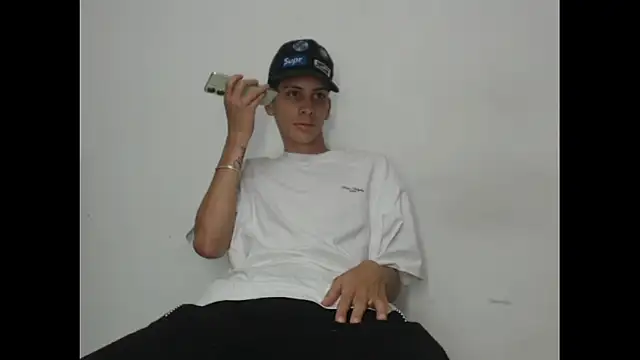 sam hottt online show from 23, 10, 2025