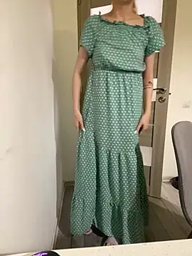 Snapshot of AnyaHellCat chatting on 8, 10, 2025 AnyaHellCat online show from 8, 10, 2025