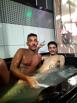 Snapshot of cajukarioca@xh chatting on 14, 10, 2025 cajukariocaxh online show from 14, 10, 2025