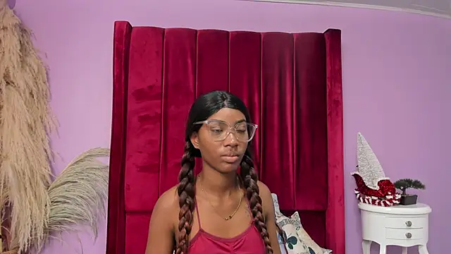 MarianRosse online show from 3, 12, 2025