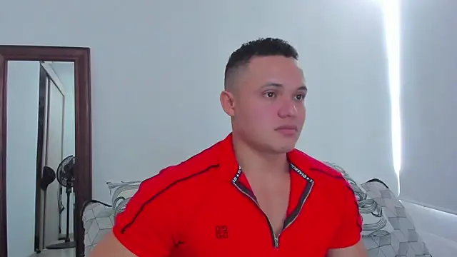 Snapshot of KingLevi01 chatting on 3, 6, 2026 KingLevi01 online show from 3, 6, 2026