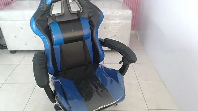 bella vibess s online show from 17, 9, 2025