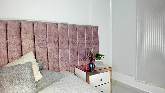Snapshot of Ambeer_fox_ chatting on 22, 4, 2026 Ambeer fox online show from 22, 4, 2026