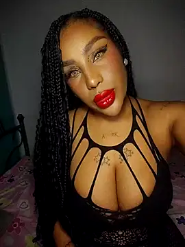 Snapshot of Queen_Amara chatting on 29, 4, 2026 Queen Amara online show from 29, 4, 2026