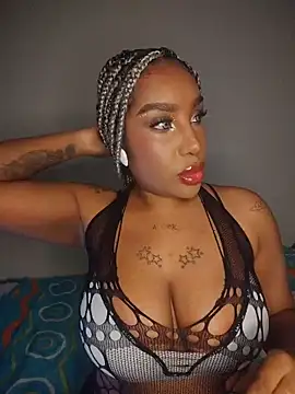 Snapshot of Queen_Amara chatting on 7, 6, 2026 Queen Amara online show from 7, 6, 2026