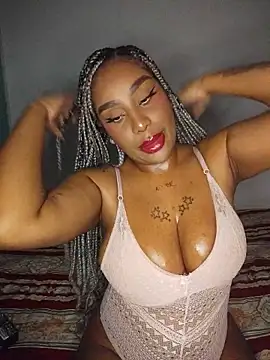 Snapshot of Queen_Amara chatting on 16, 6, 2026 Queen Amara online show from 16, 6, 2026