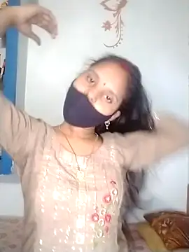 Komal-Rajput online show from 6, 11, 2025