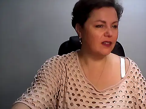 EllaLove2277 online show from 28, 10, 2025