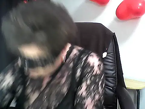 EllaLove2277 online show from 14, 2, 2026