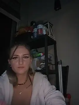 Snapshot of Lyra_XX chatting on 6, 7, 2026 Lyra XX online show from 6, 7, 2026