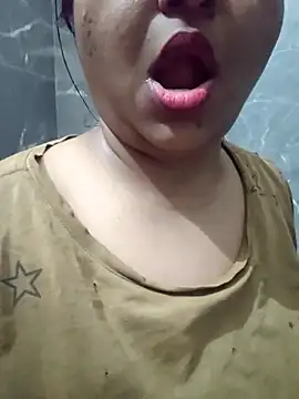 bitch-horny online show from 26, 10, 2025