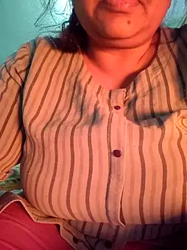 bitch-horny online show from 17, 1, 2026