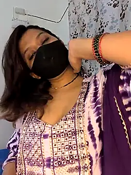 Snapshot of SpicykhalifaX chatting on 8, 5, 2026 SpicykhalifaX online show from 8, 5, 2026