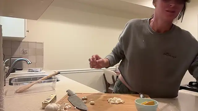 NurseStephania online show from 27, 9, 2025