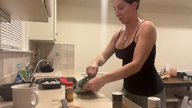 NurseStephania online show from 21, 11, 2025