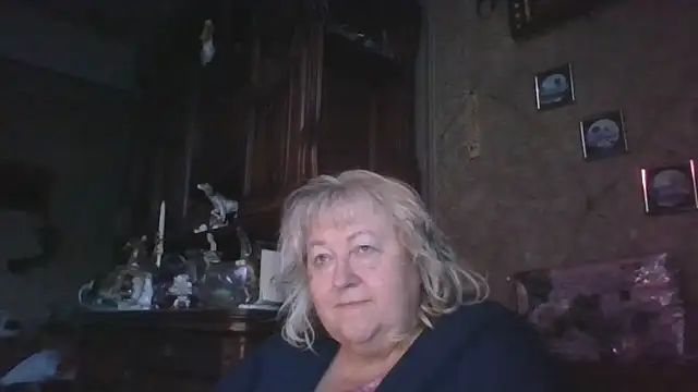 Lala-Love56 online show from 6, 10, 2025