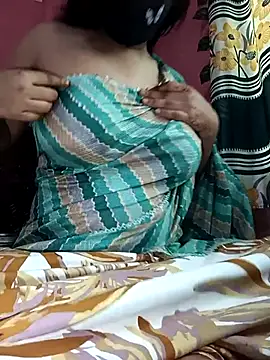 Snapshot of Samiya3344 chatting on 18, 10, 2025 Samiya3344 online show from 18, 10, 2025