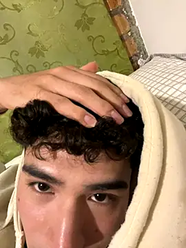 Snapshot of 0anonimo_bottom1 chatting on 29, 10, 2025 0anonimo bottom1 online show from 29, 10, 2025