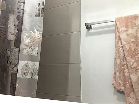 littyleesh1 online show from 25, 9, 2025