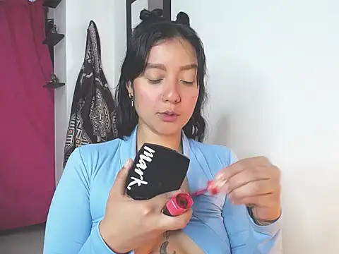 charlottekiss99 online show from 14, 12, 2025