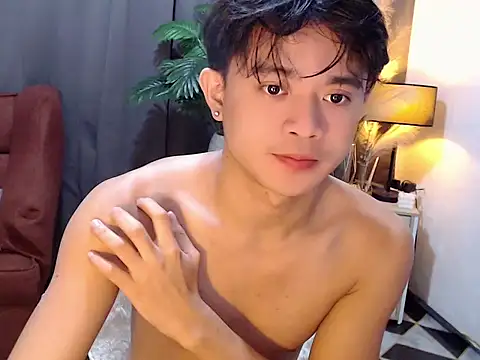 Snapshot of NautyBoyBrazeen_143 chatting on 4, 5, 2026 NautyBoyBrazeen 143 online show from 4, 5, 2026