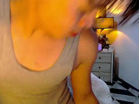 Snapshot of NautyBoyBrazeen_143 chatting on 13, 6, 2026 NautyBoyBrazeen 143 online show from 13, 6, 2026
