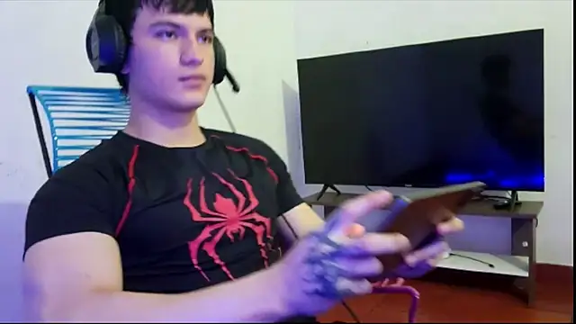 ErickWalton online show from 18, 11, 2025