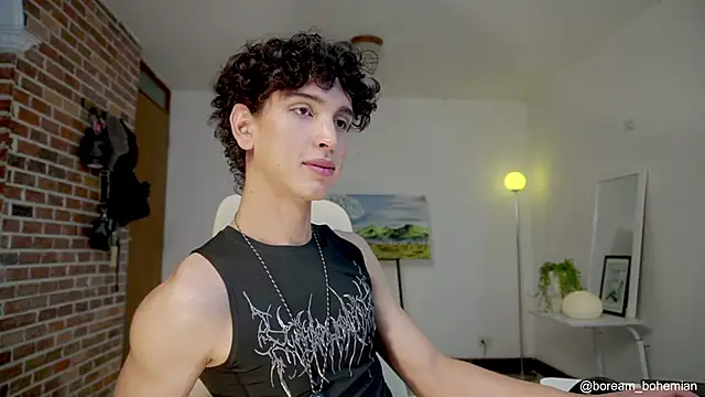 Snapshot of boream chatting on 5, 11, 2025 boream online show from 5, 11, 2025