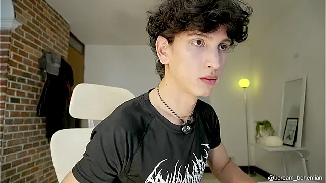 Snapshot of boream chatting on 17, 11, 2025 boream online show from 17, 11, 2025