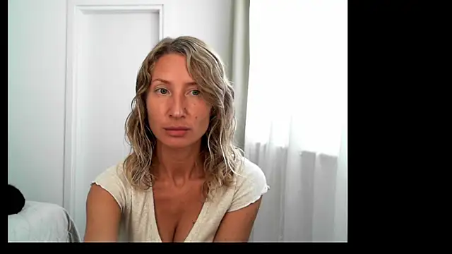 Snapshot of Paevoa chatting on 30, 10, 2025 Paevoa online show from 30, 10, 2025