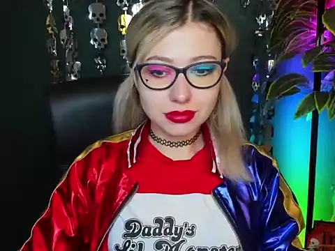 Snapshot of loveHeidi chatting on 31, 10, 2025 loveHeidi online show from 31, 10, 2025