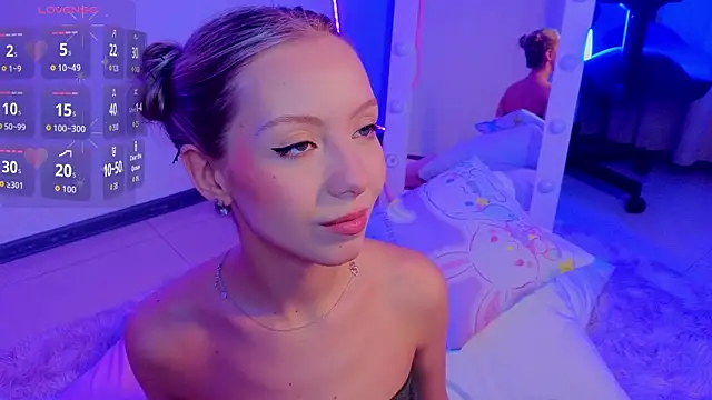 LumMina online show from 11, 4, 2026