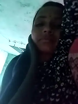 KIRTI12 HOT online show from 18, 10, 2025