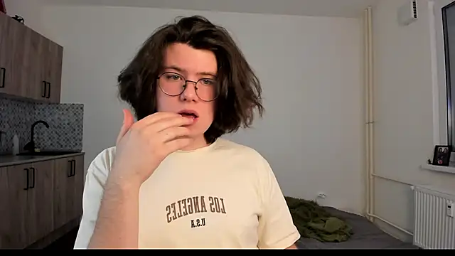 Snapshot of Derek_Shameless chatting on 11, 2, 2026 Derek Shameless online show from 11, 2, 2026