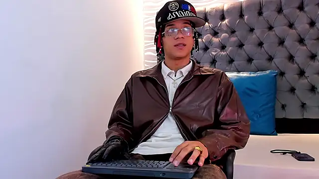 MARSHALL SPENCER online show from 22, 12, 2025