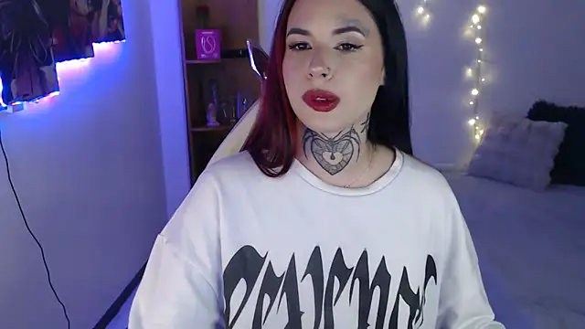 Maddy Vicius19 online show from 15, 4, 2026